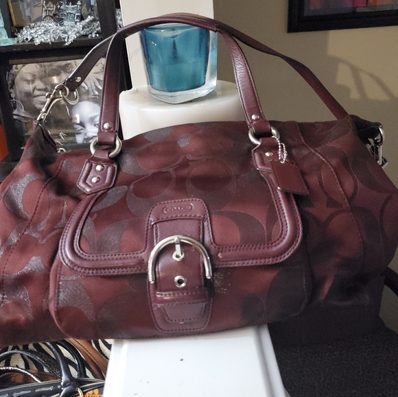 Authentic Coach burgundy red handbag. la - Picture 5 of 6